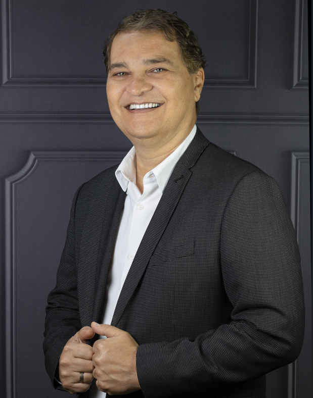 Olegário Borges Jr., autor de Liderança Sustentável